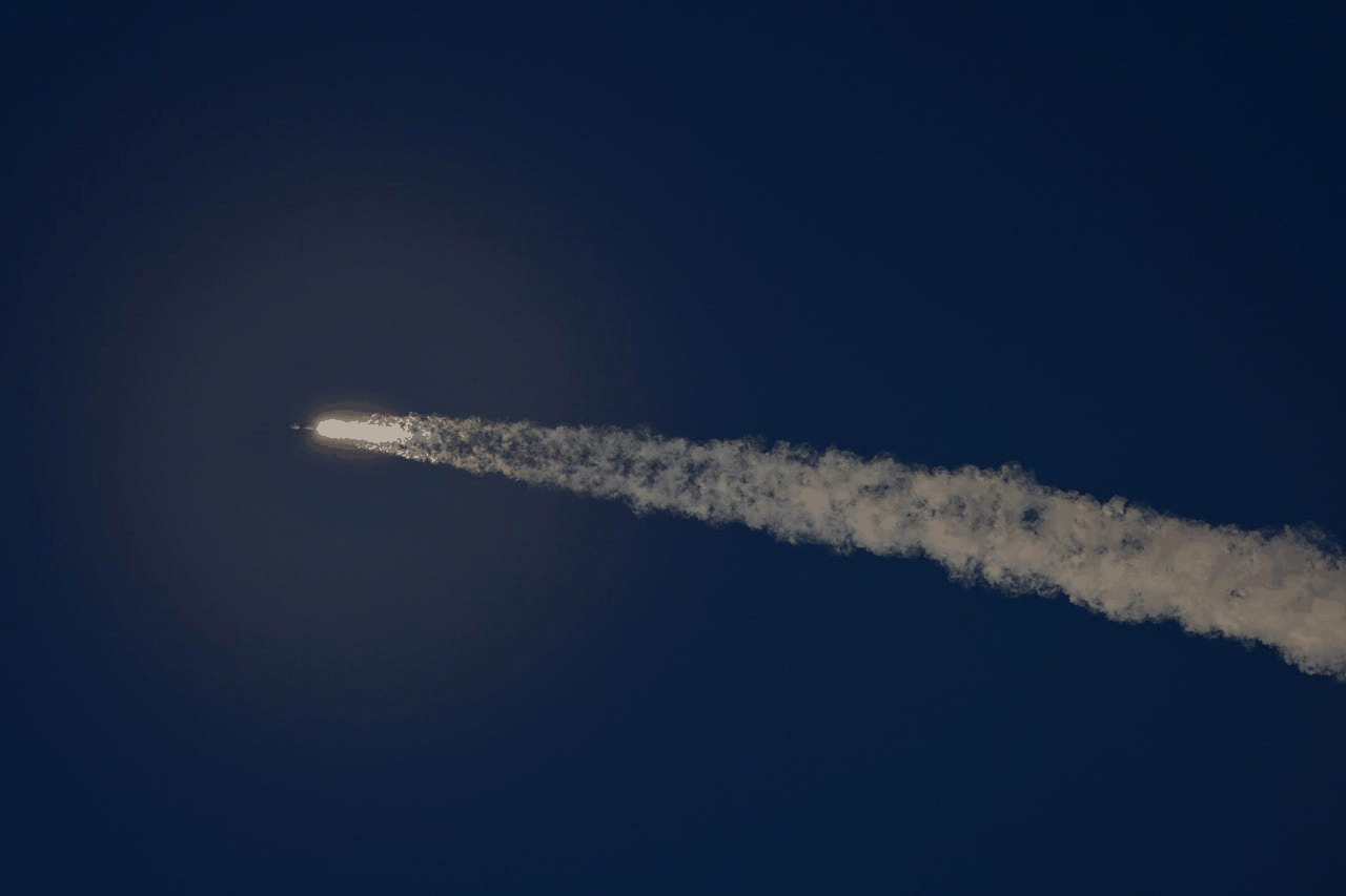 Falcon 9 发射 Starlink 卫星