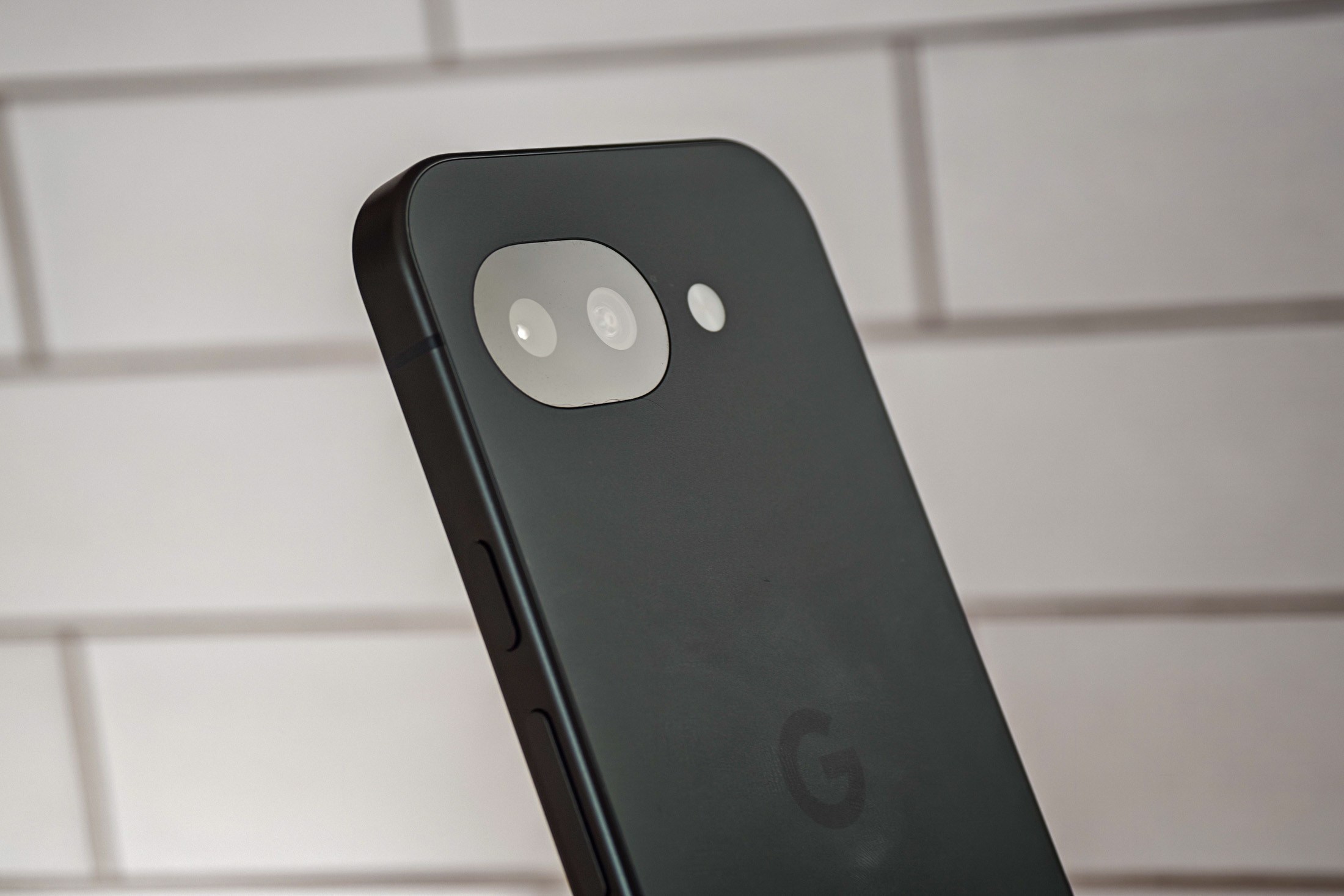 Pixel 10a 是 Pixel 11a 的前代产品，搭载 Tensor G4 备受诟病
