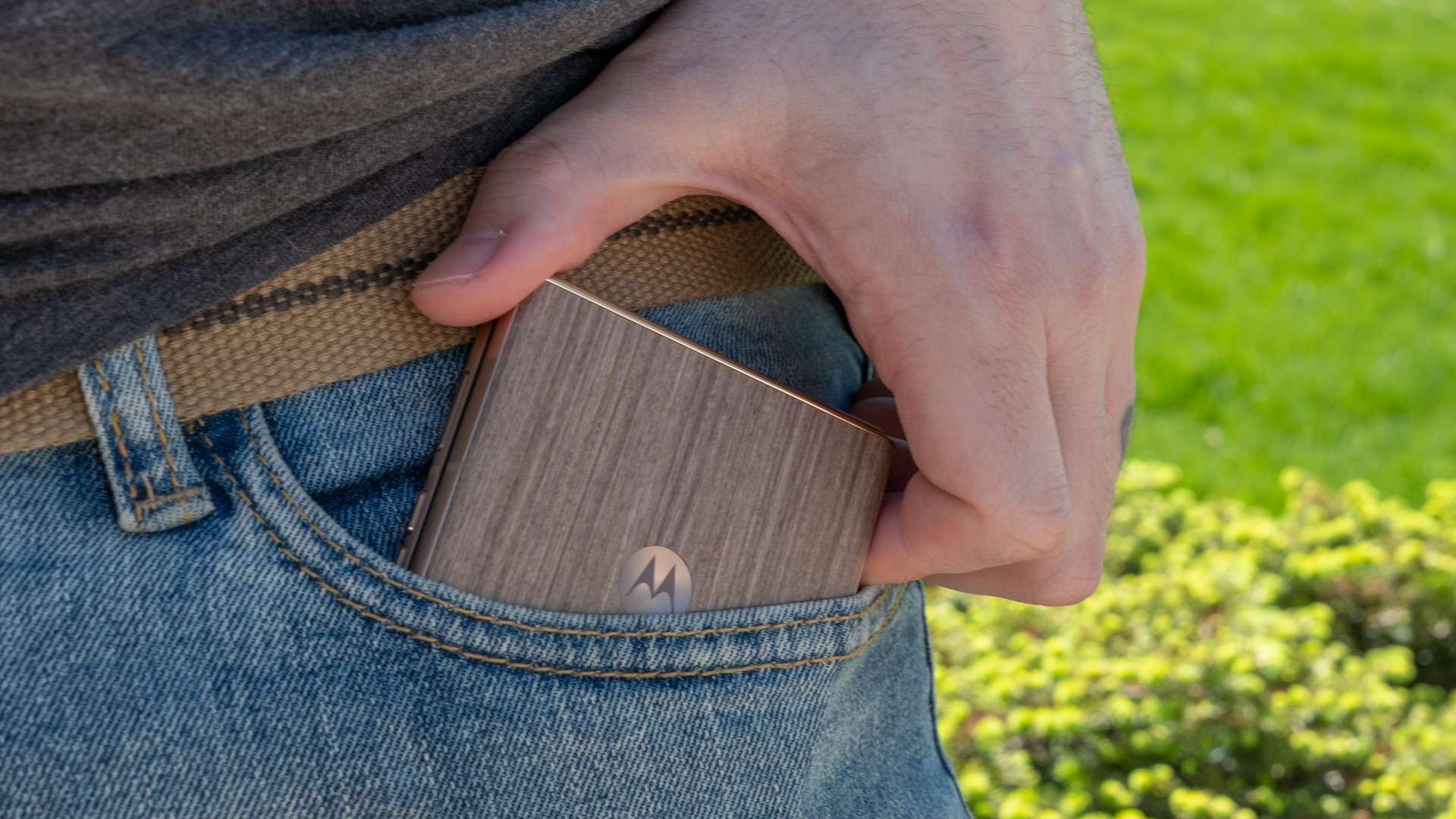 Motorola Razr Ultra Foldable Phone